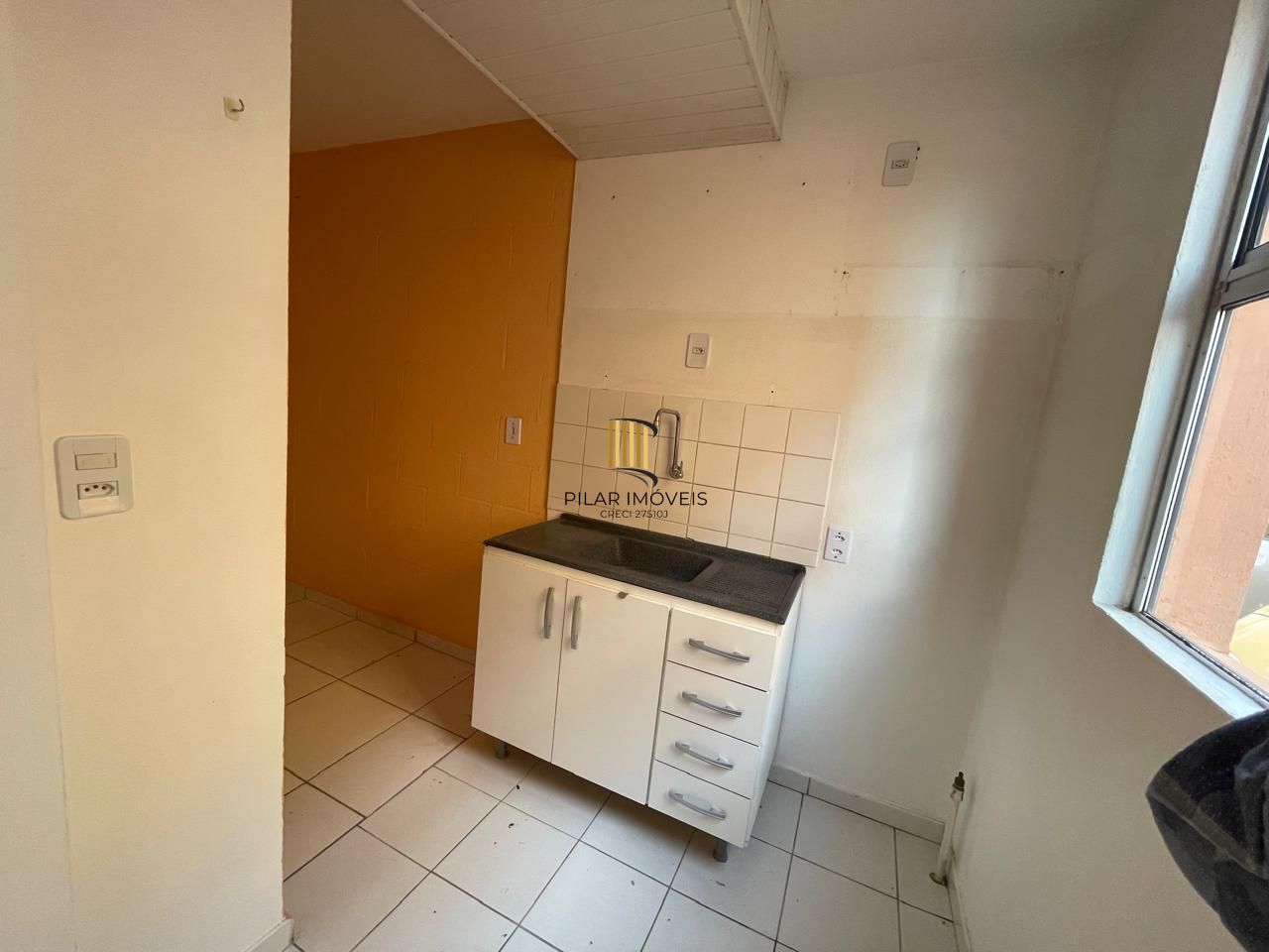 Apartamento Térreo com 02 quartos 01 vaga no Bairro Mário Quintana Porto Alegre