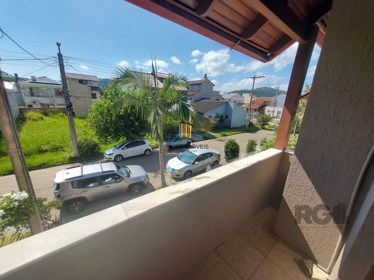 Casa 3 dormitórios no bairro Hípica