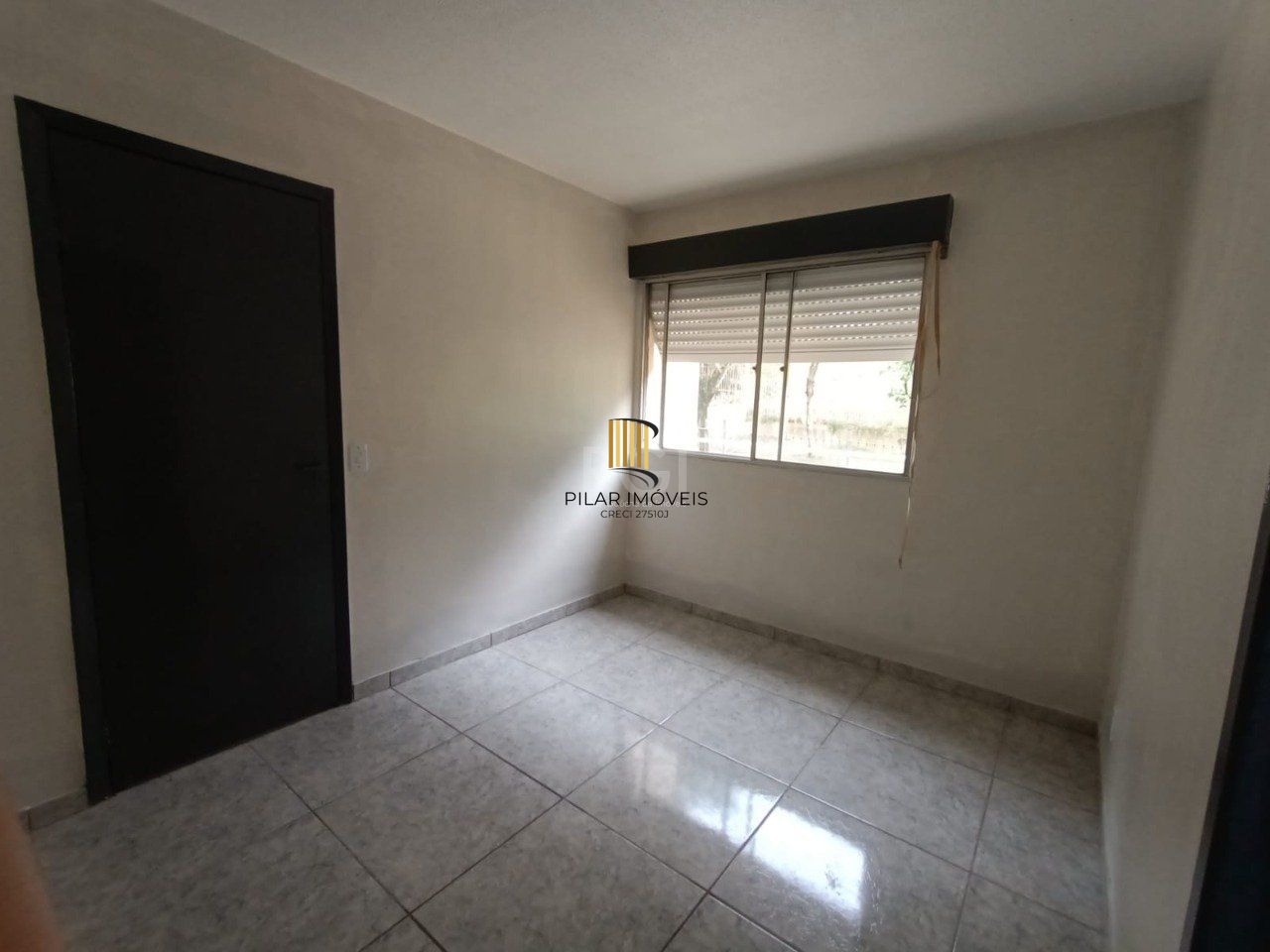 Apartamento para Venda - 33.3m², 1 dormitório, 1 vaga - Santo Antonio, Porto Alegre