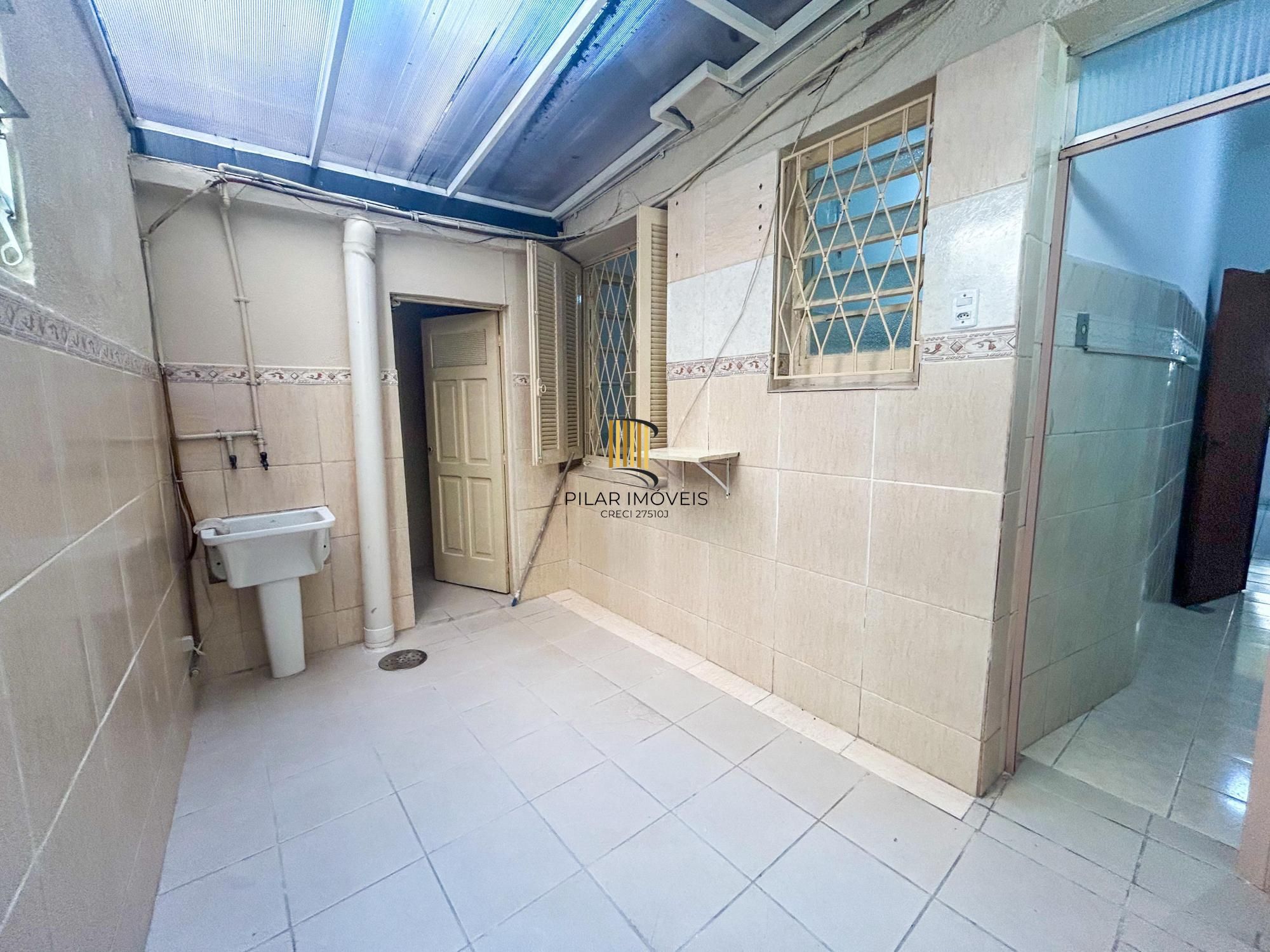 Apartamento no bairro floresta com 2 quartos