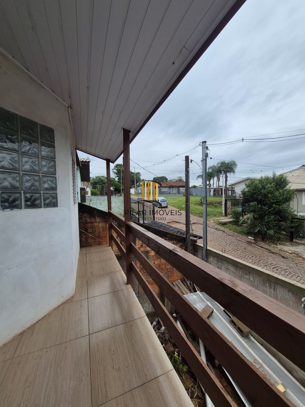 Belíssima casa de 2 dormitórios com um amplo pátio na cidade de Passo Fundo