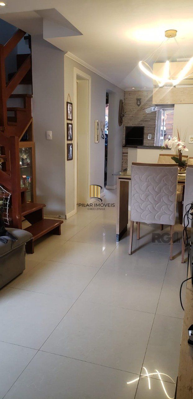 Sobrado para Venda 2 dormitórios, 1 vaga - Vila Nova, Porto Alegre