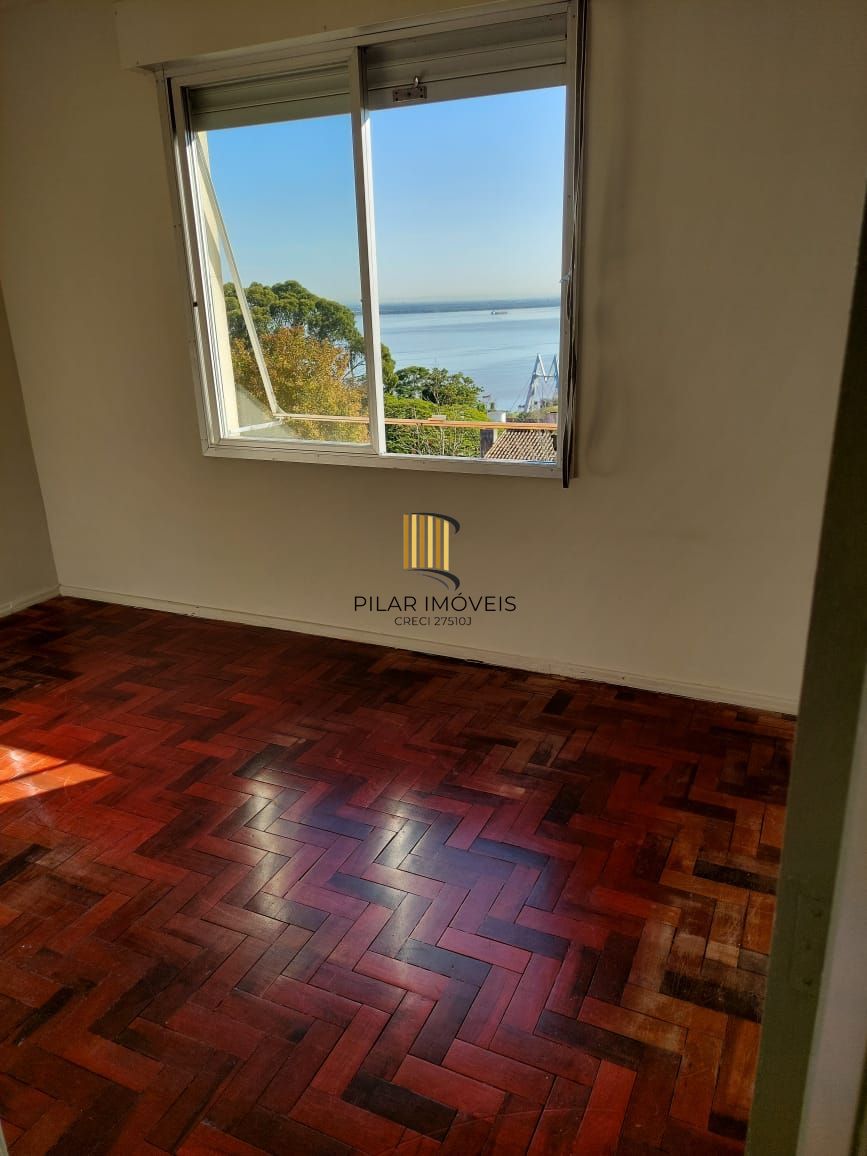 Apartamento de 2 dormitórios com estacionamento rotativo , ultimo andar sem elevador , com vista !