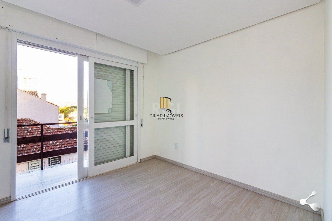 Apartamento para Venda - 62.17m², 2 dormitórios, 1 vaga - Petrópolis