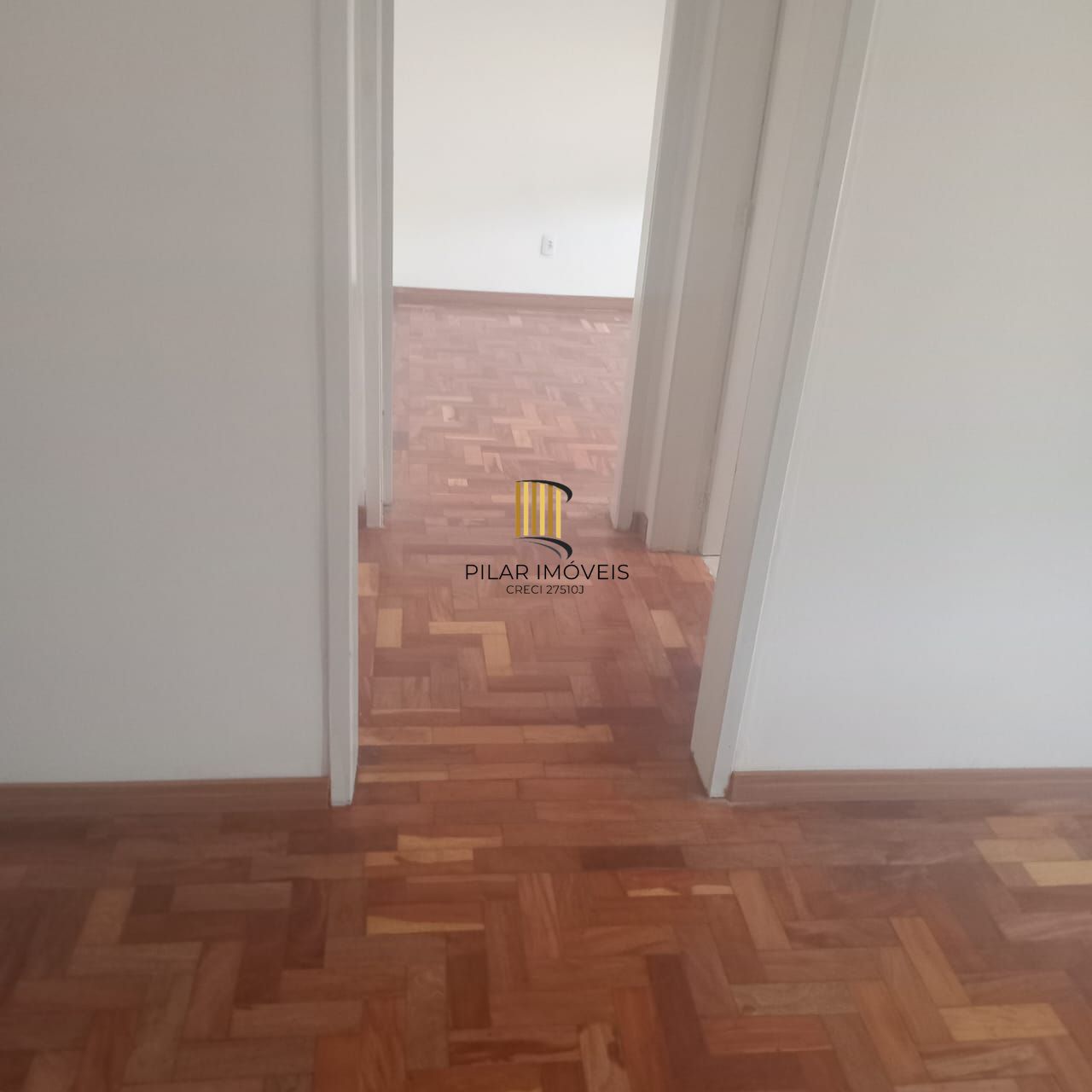 Apartamento com 02 Quartos e 02 Banheiros no Bairro Partenon em Porto Alegre