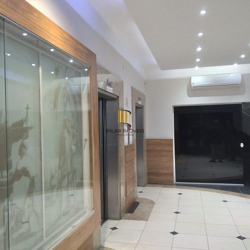 Conjunto Comecial com 2 entradas no Centro