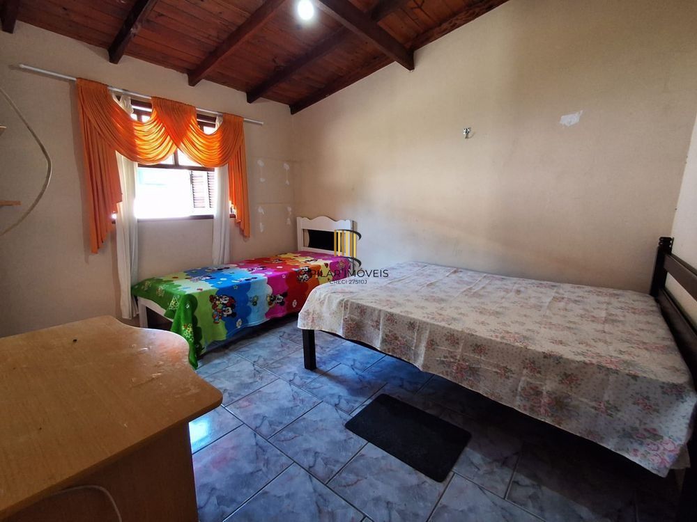Oportunidade Única em Nova Tramandaí – Casa com 2 Dormitórios + 2 Kitnets nos Fundos!