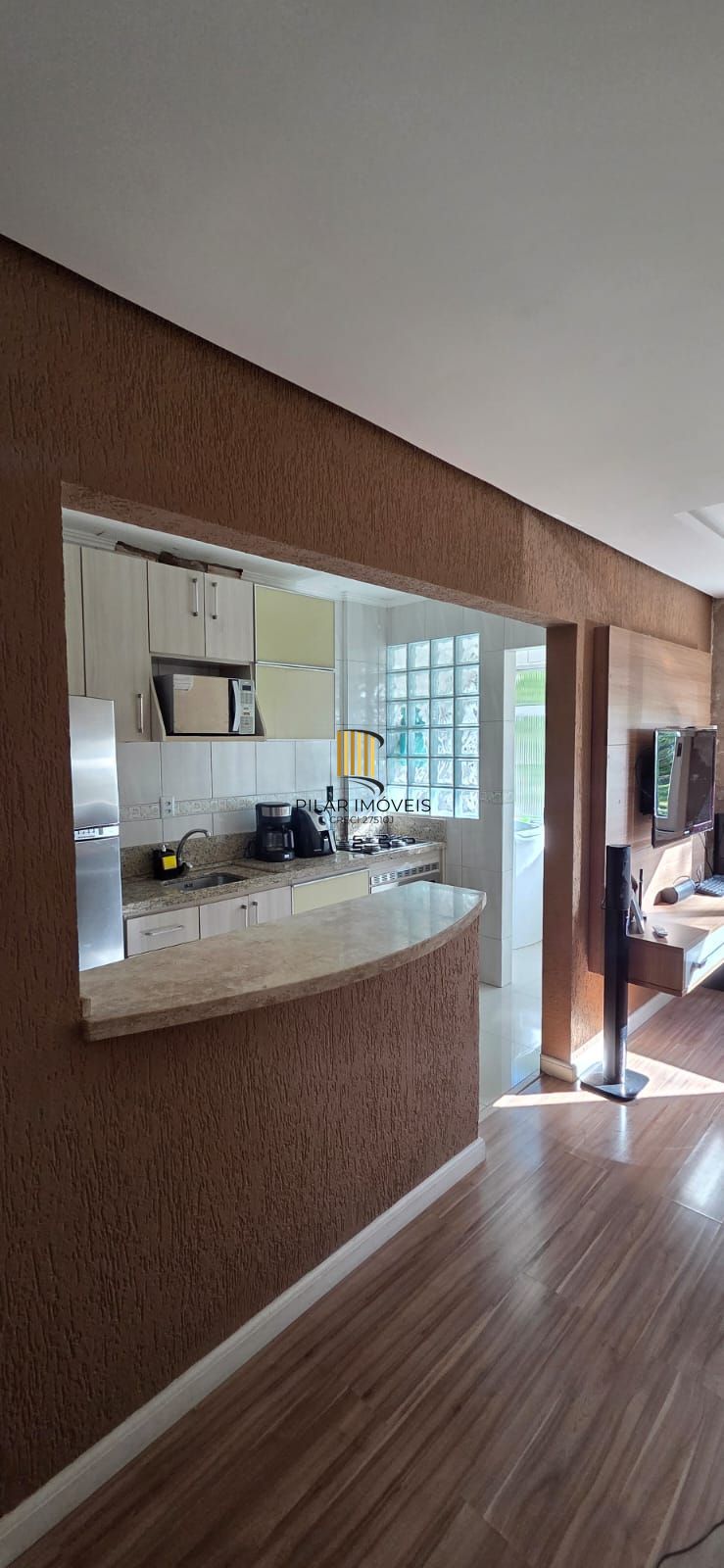 Apartamento com 02 quarto e 01 vaga no Bairro Praia de Belas em Porto Alegre