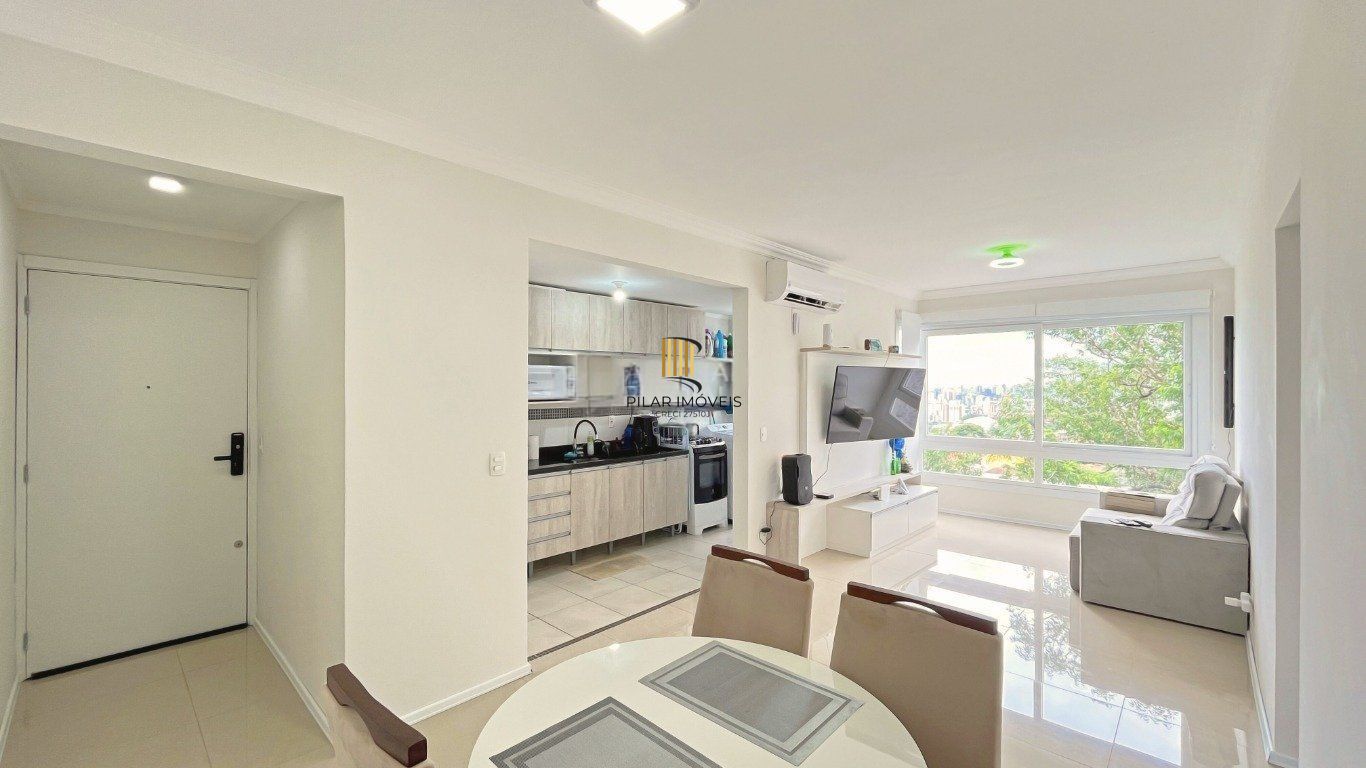 Apartamento 2 dormitórios com suíte | 2 vagas | Mobiliado | Vista da cidade