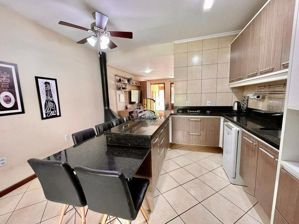 Casa para Venda - 90.34m², 2 dormitórios, sendo 1 suites, 1 vaga - Vila Nova, Porto Alegre