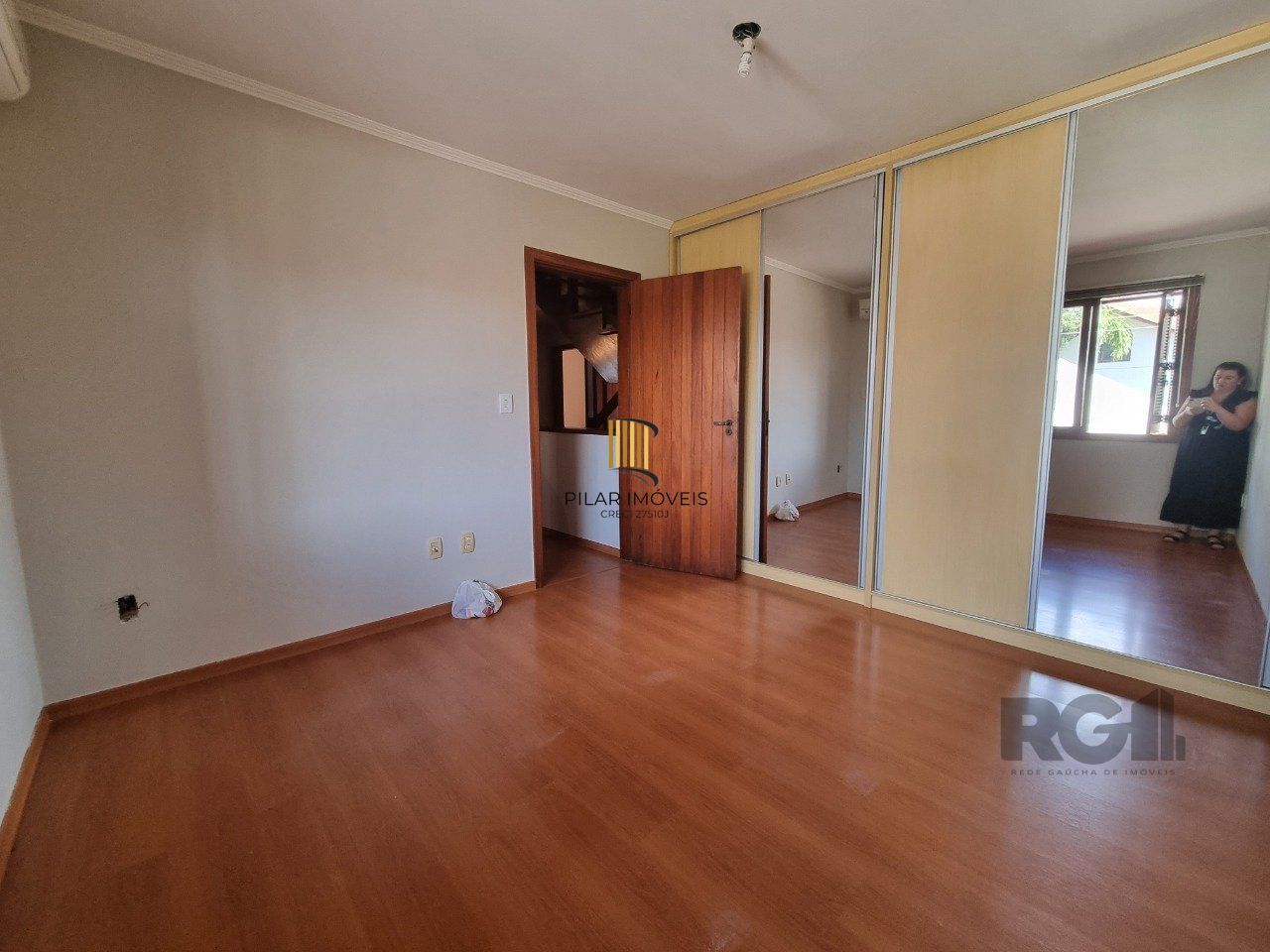 Casa Cond 5 dorm, 3 WC, piscina, jadim grande, cavalhada, Porto Alegre, RS