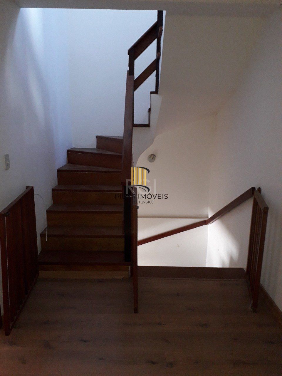 Casa para Venda - 205m², 2 dormitórios, sendo 1 suites, 2 vagas - Ipanema