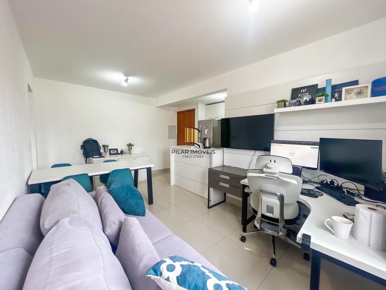 Apartamento de 1 dormitório com vaga  no bairro Jardim Botânico em Porto Alegre/RS