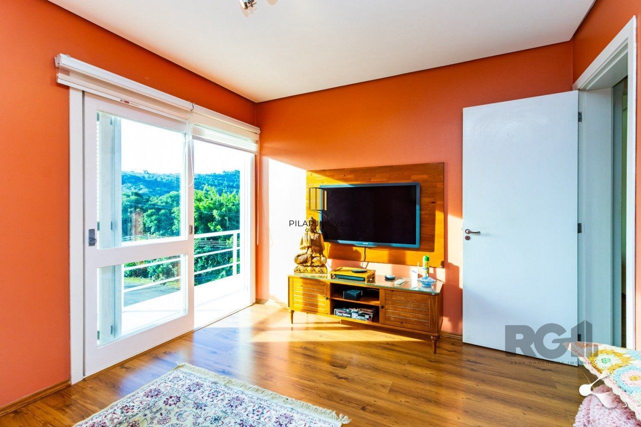 Casa de Condomínio 3 dormitórios no bairro Vila Nova
