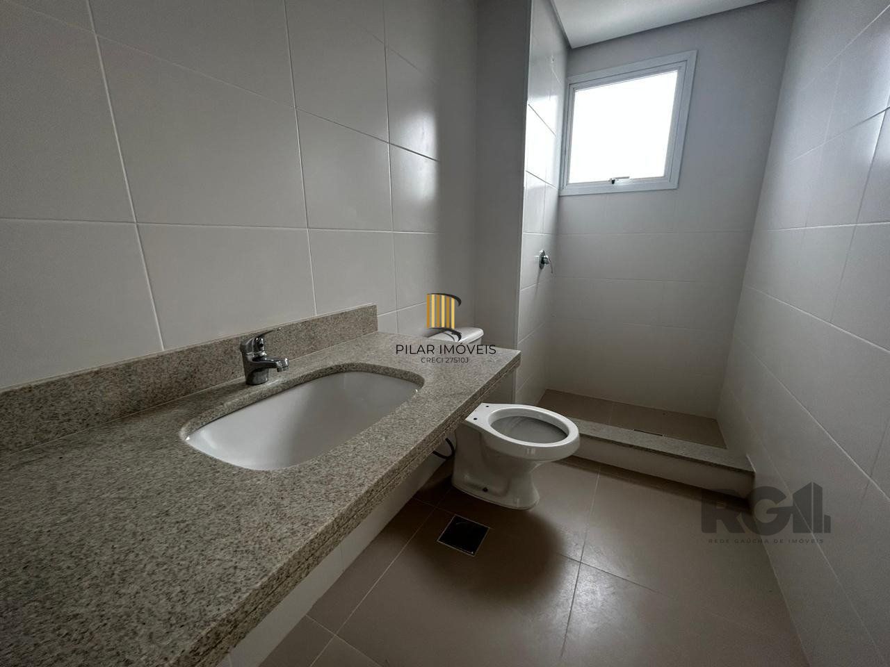 Apartamento com 3 suíte, churrasqueira, vaga de garagem, no bairro Menino Deus, Porto Alegre/RS