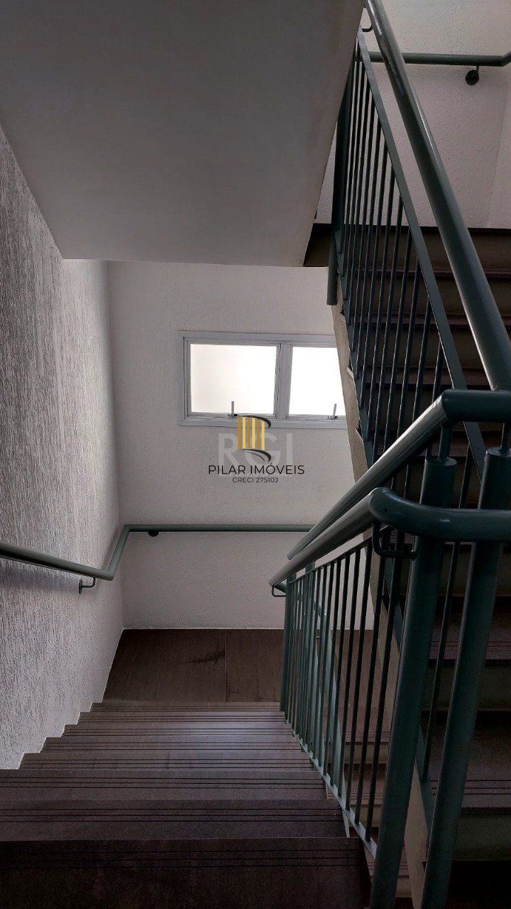 Apartamento de74,39m² de área privativa,  02 dormitórios,  1 suíte, 1 banheiro social e 1 vaga coberta.