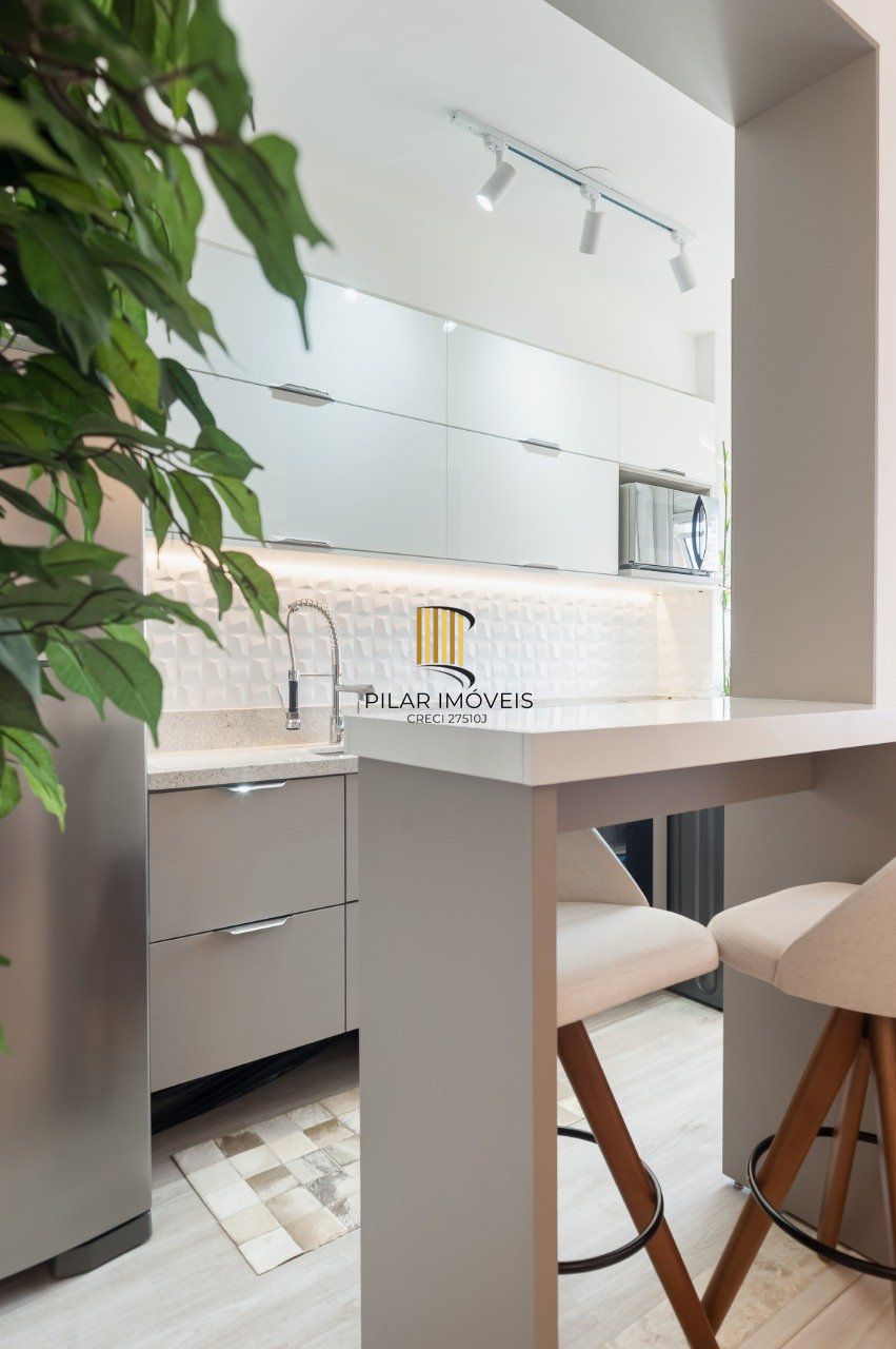 Apartamento para Venda - 48.32m², 2 dormitórios, 3 vagas - Jardim Itu