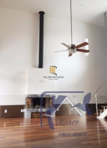 Casa para Venda - 260m², 3 dormitórios, sendo 2 suites, 4 vagas - Hípica