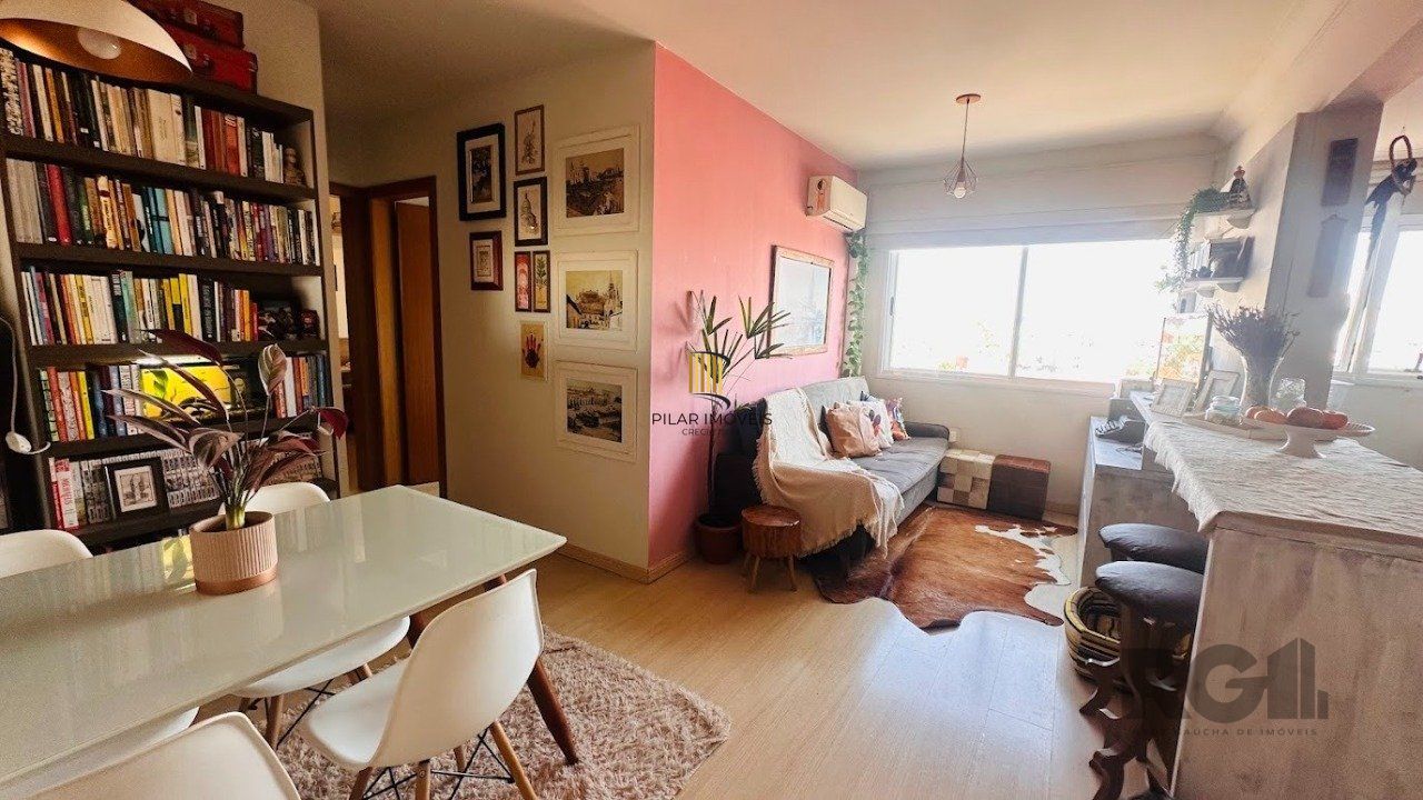 Apartamento 2 dormitórios no bairro Azenha
