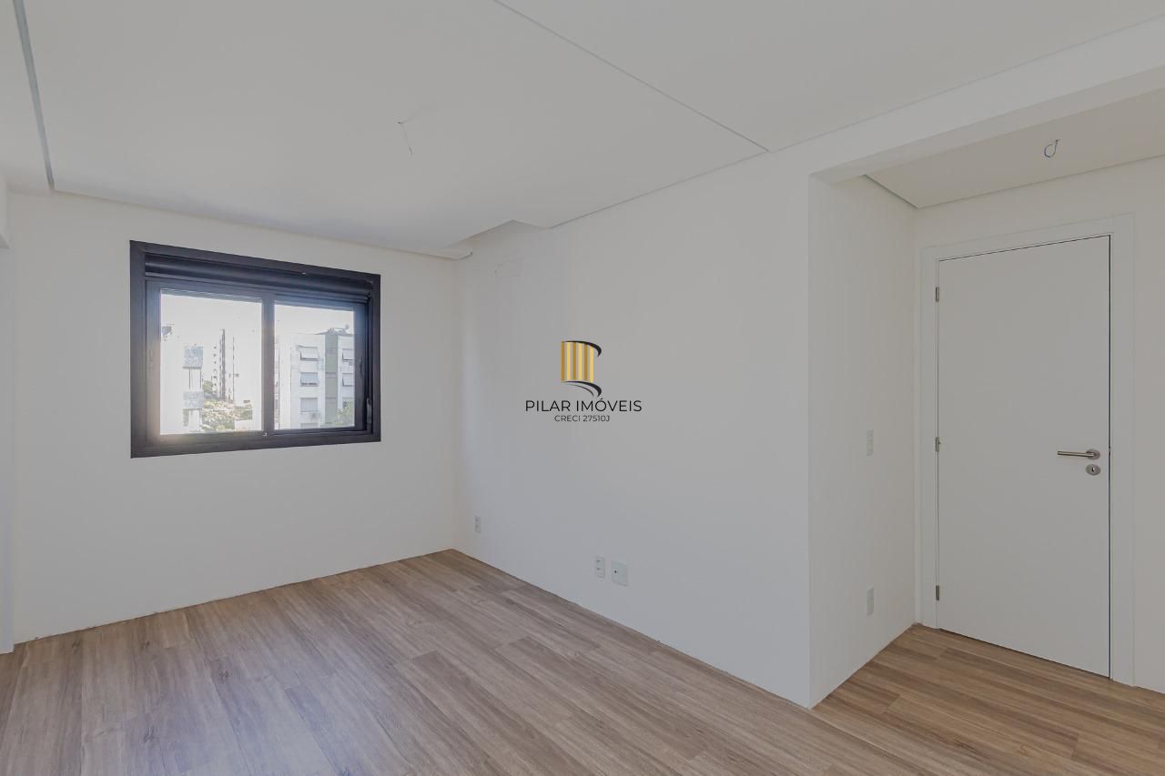 APARTAMENTO, 2 DORMITÓRIOS, 2 SUÍTES, VARANDA, VAGA DE GARAGEM, BAIRRO MENINO DEUS, PORTO ALEGRE/RS