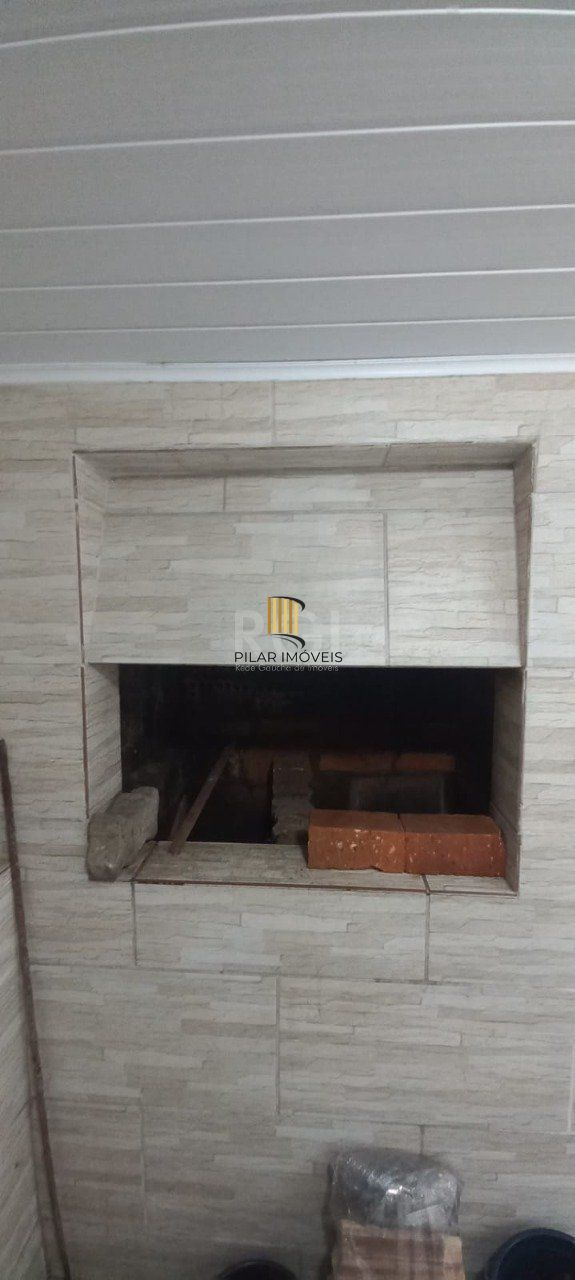 BAIXOU!!! APROVEITE!! LINDA CASA , 3 DORMITÓRIOS, 2 VAGAS -  BAIRRO CASCATA- POA/RS