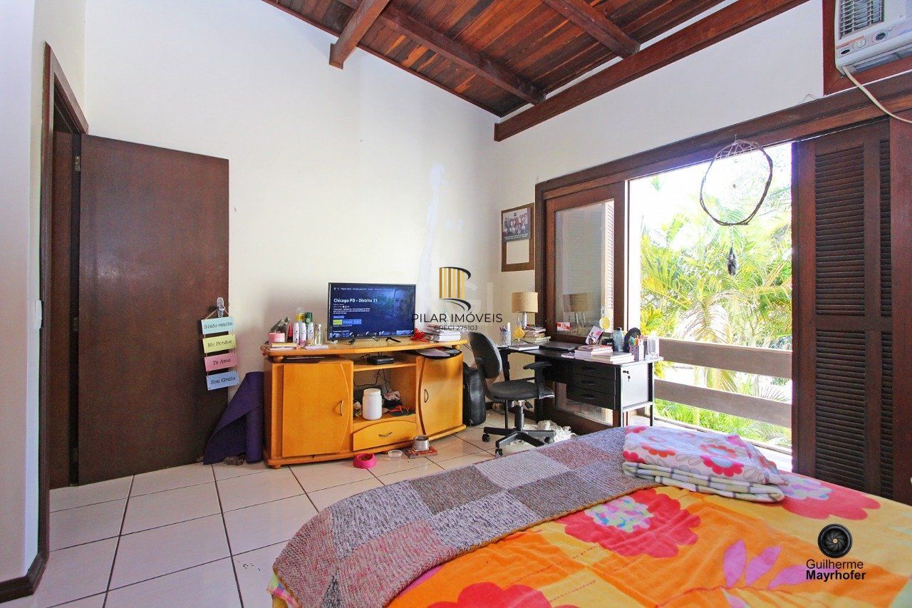 Casa para Venda - 249.54m², 4 dormitórios, sendo 1 suites, 5 vagas - Ipanema