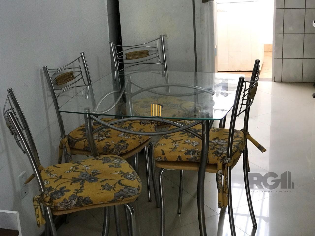 Casa de Condomínio 2 dormitórios no bairro Vila Nova