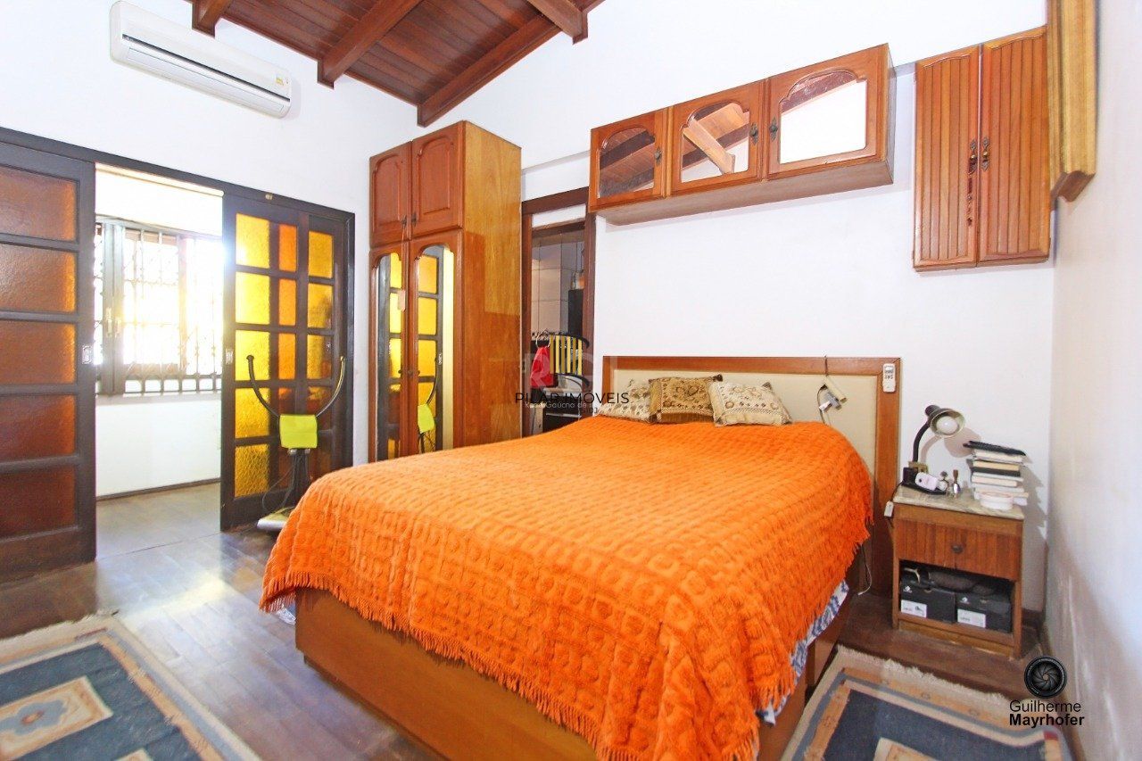 Casa para Venda - 249.54m², 4 dormitórios, sendo 1 suites, 5 vagas - Ipanema