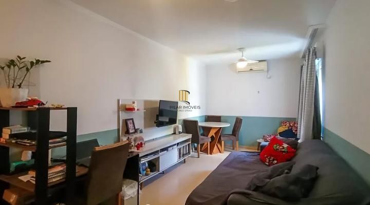 Apartemento de 2 dormitórios com vaga coberta no bairro Tristeza