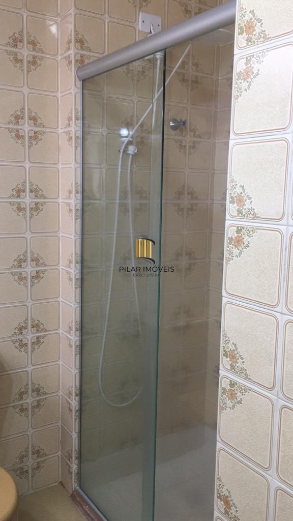 Apartamento de 1 quarto semimobiliado no bairro Tristeza em Porto Alegre.