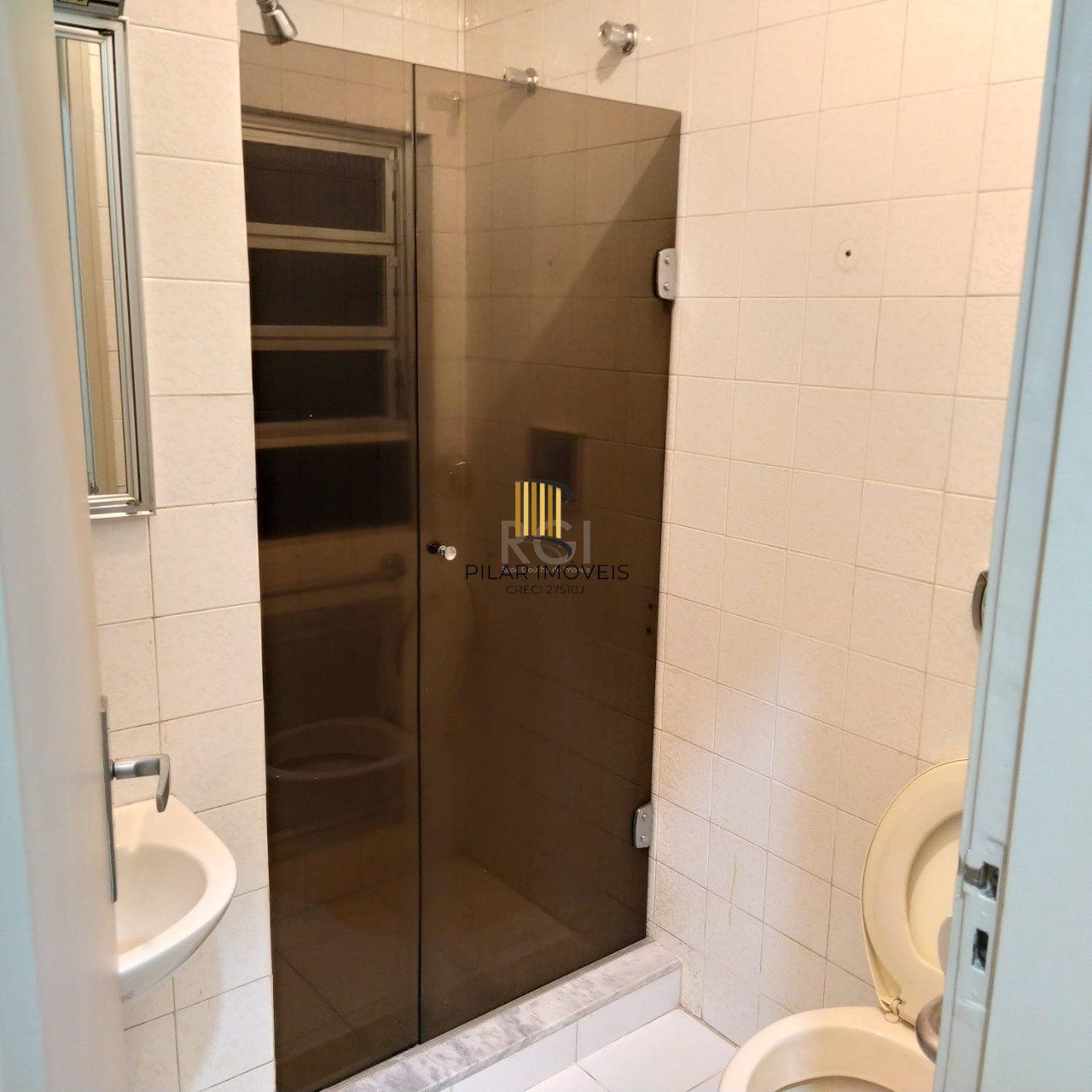 MEGA APARTAMENTO DE 169M² ,  COM SACADA, 3 DORMITÓRIOS, NO CENTRO DE PORTO ALEGRE -RS