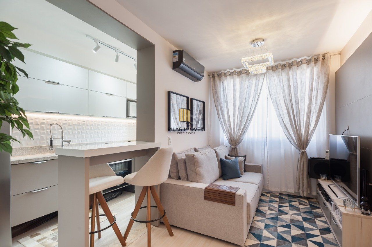 Apartamento para Venda - 48.32m², 2 dormitórios, 3 vagas - Jardim Itu