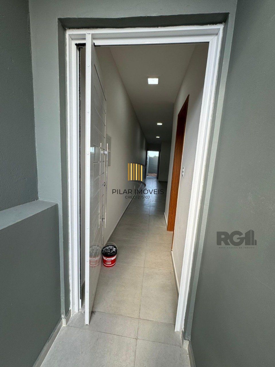Casa geminada, 2 quartos a venda no Bairro Olaria Canoas.