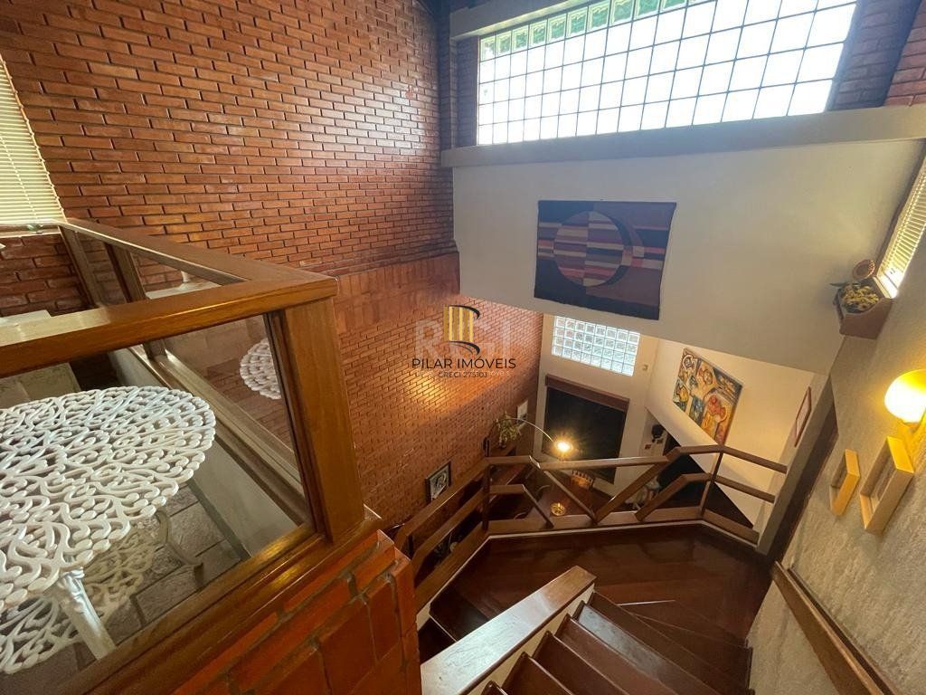 Casa Condominio para Venda - 359.27m², 3 dormitórios, sendo 1 suites, 4 vagas - Cristal