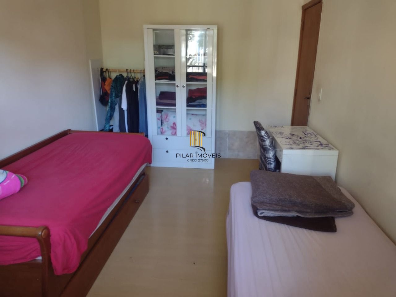 Casa para Venda - 693.6m², 5 dormitórios, sendo 3 suites, 4 vagas - Hípica