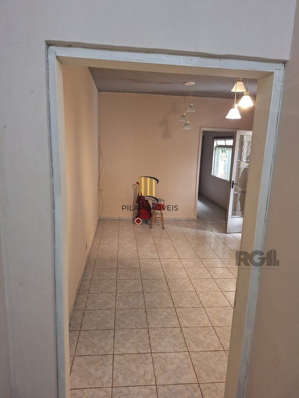 Casa 5 dormitórios no bairro Petrópolis