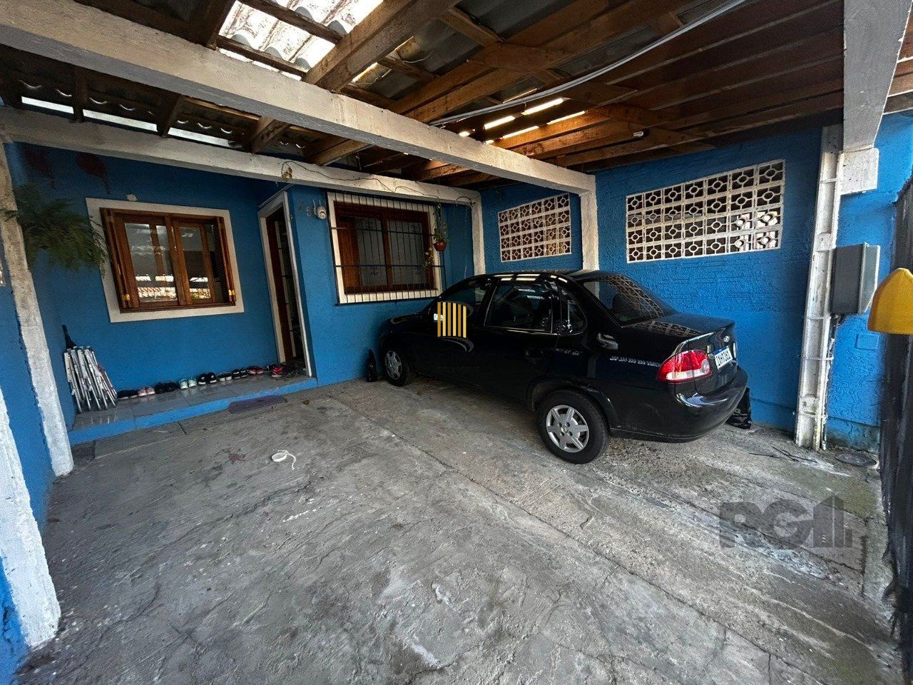 Casa para Venda - 120m², 5 dormitórios, 2 vagas - Hípica, Porto Alegre