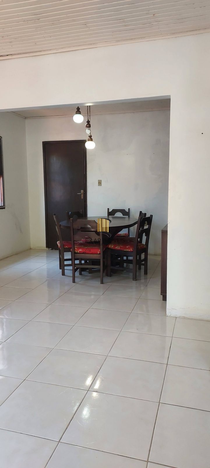 Casa Residencial à Venda em Porto Alegre, Rio Grande do Sul