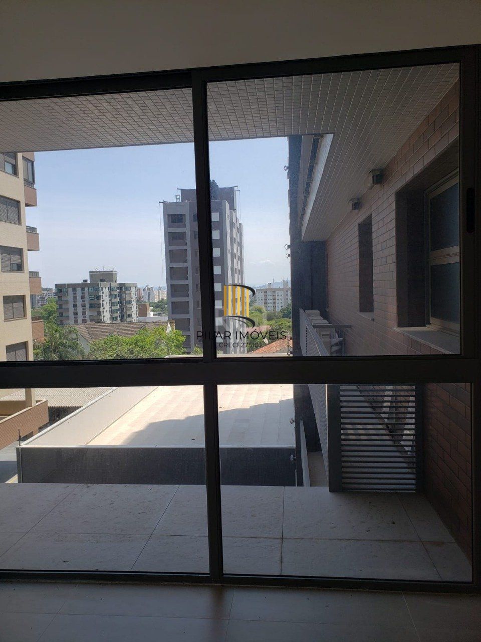 APARTAMENTO, 3 DORMITÓRIOS, 1 SUÍTE, 2 VAGAS DE GARAGEM, PORTO ALEGRE/RS
