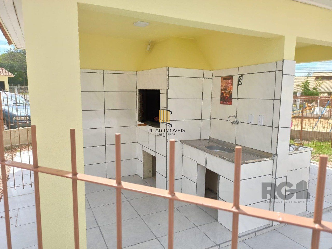 Oportunidade !!! Lindo Apartamento 02 Dormitórios reformado e com vaga.