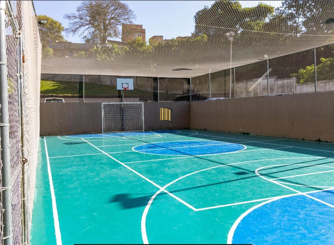 Apartamento com 03 quartos e 01 vaga escriturada no Bairro Camaquã