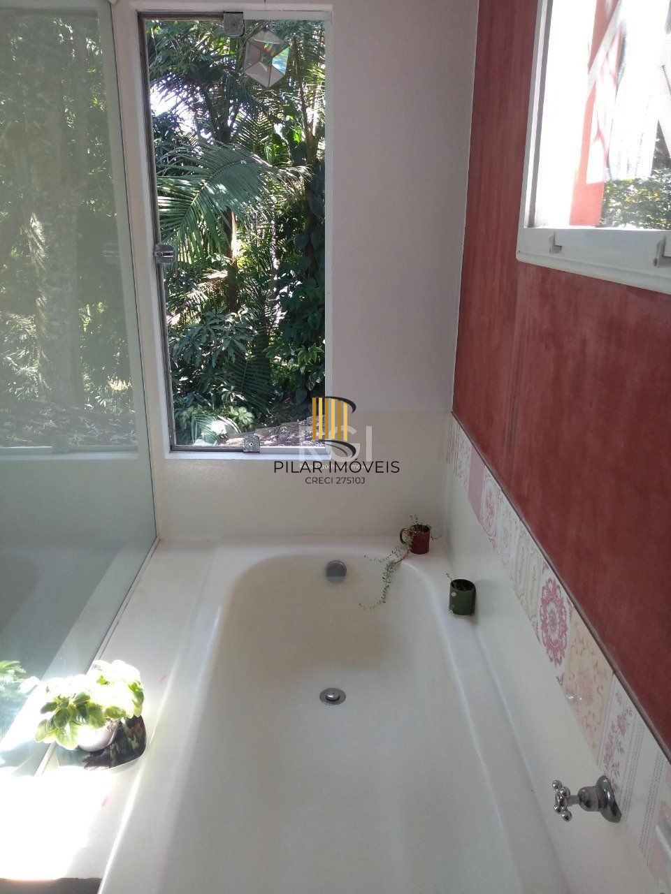 Casa para Venda - 290m², 13 dormitórios, sendo 6 suites, 10 vagas - Belém Novo, Porto Alegre
