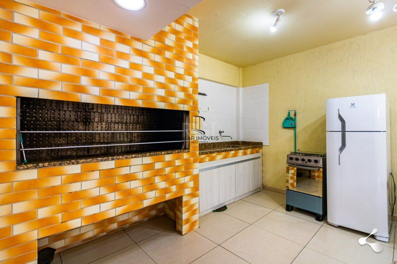 Apartamento 02 dormitórios No Bairro Tristeza em Porto Alegre/RS