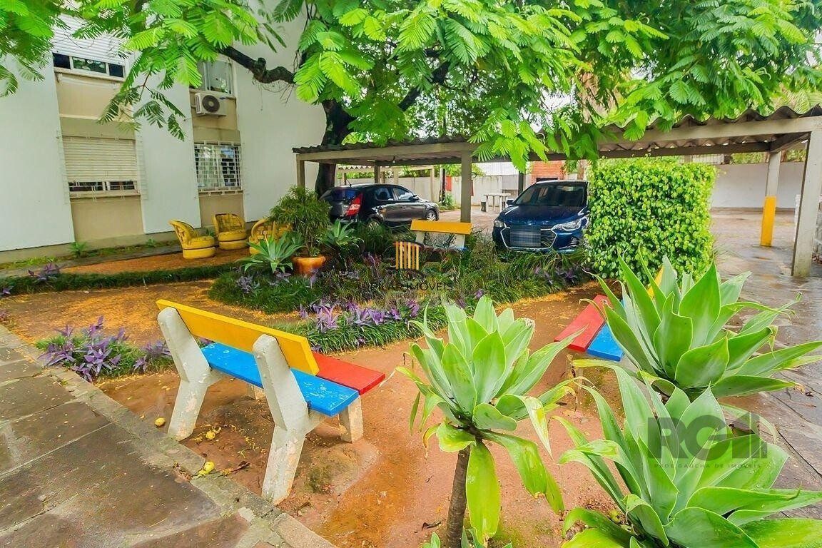Apartamento MOBILIADO 2 dormitórios Bairro Cristal