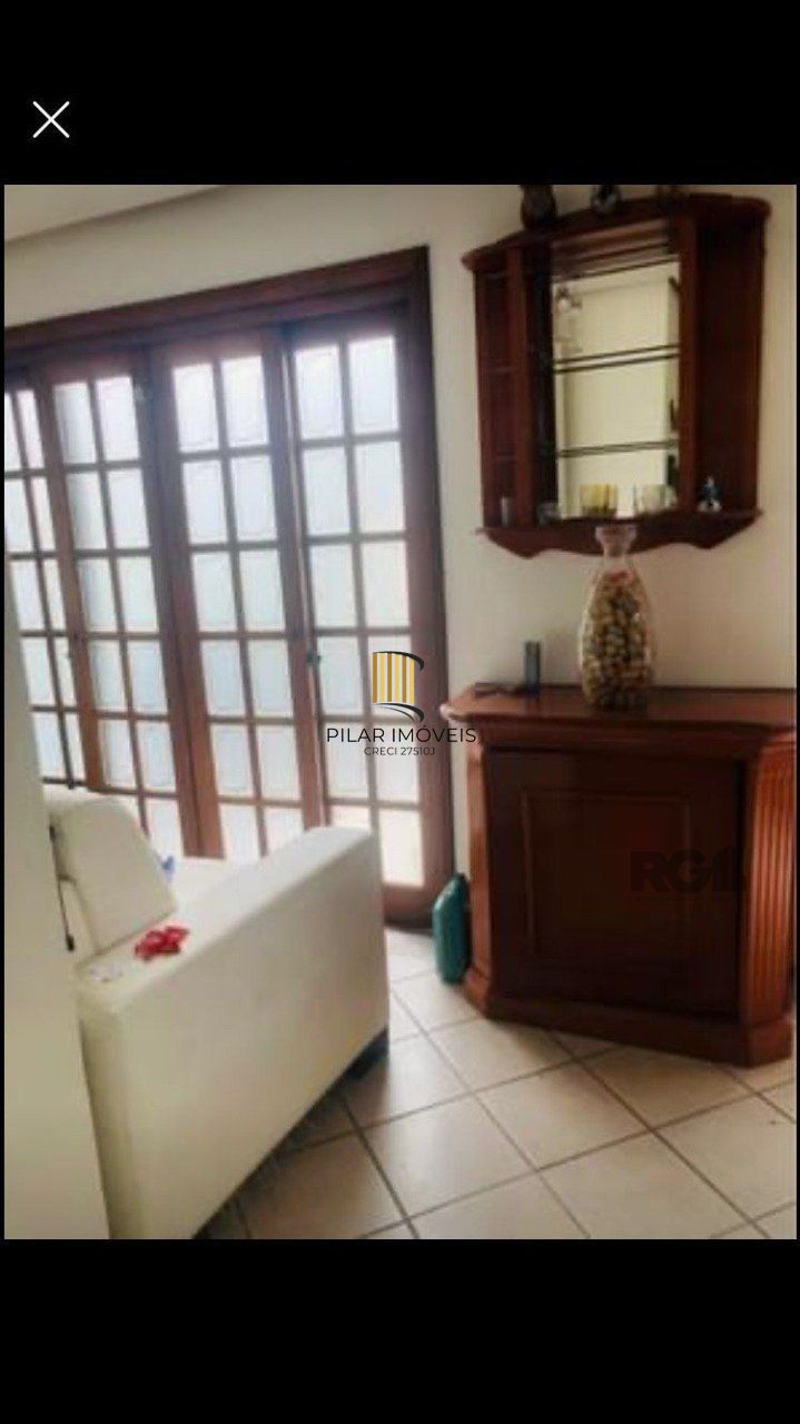 Casa 4 dormitórios no bairro Bom Jesus