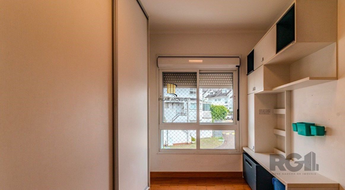 Casa em Condomínio com 04 Quartos - 4 vagas, 200,36 m² de área privativa - LOMBA DO PINHEIRO