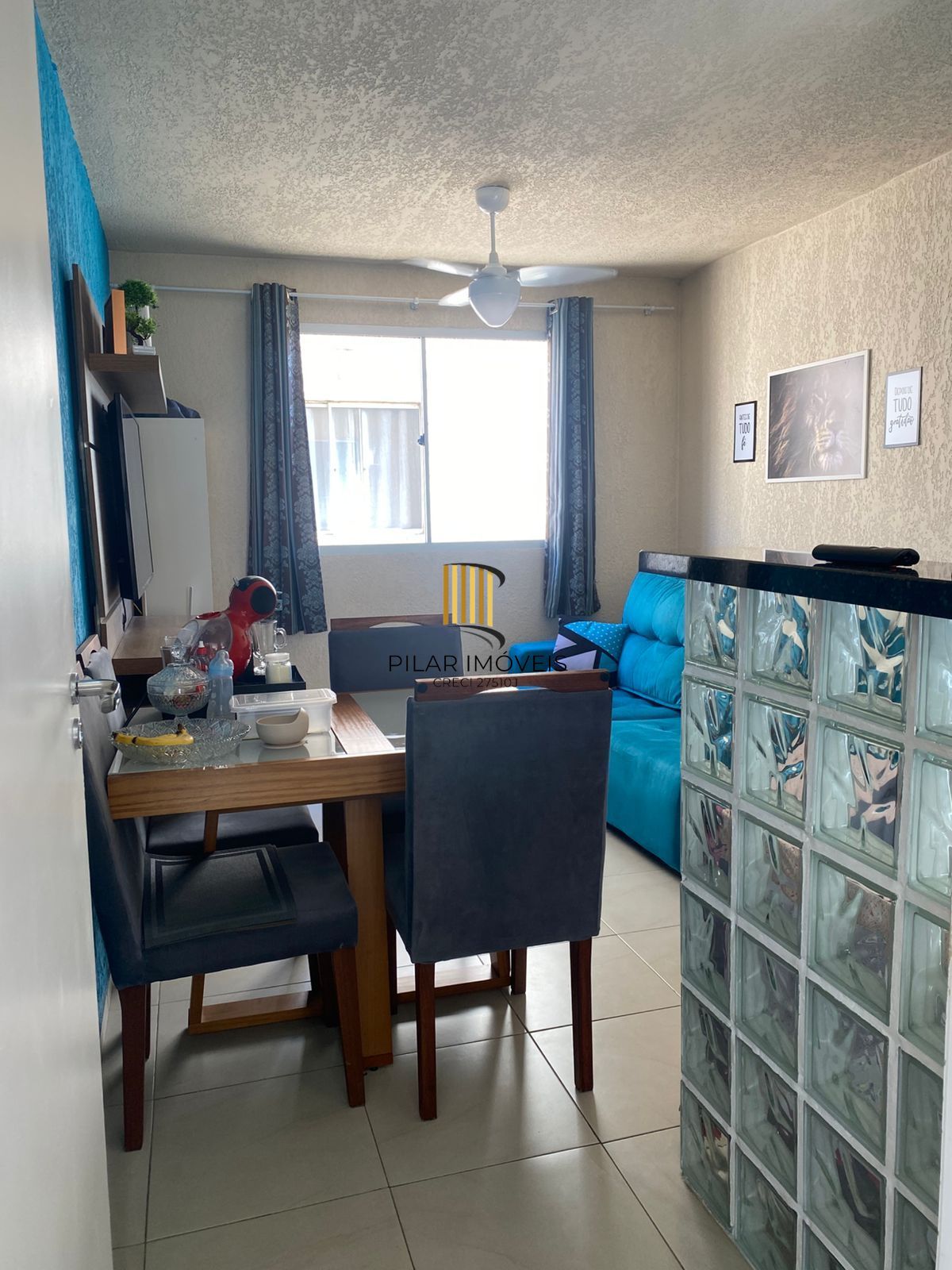 Apartamento com 02 quartos e 01 vaga no Bairro Sarandi