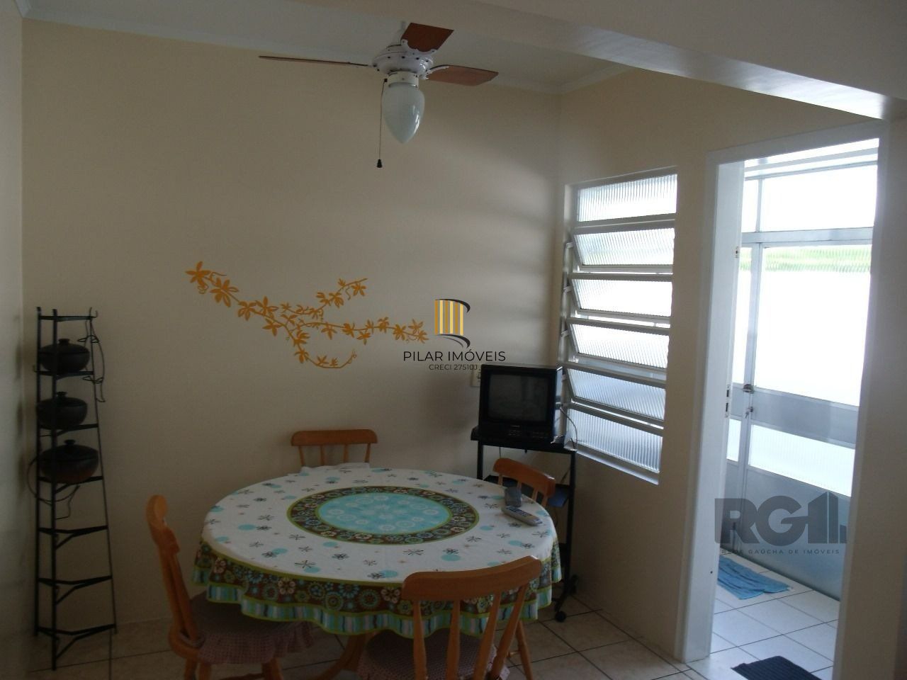 Casa Condominio para Venda 3 dormitórios, sendo 1 suites, 2 vagas - Tristeza