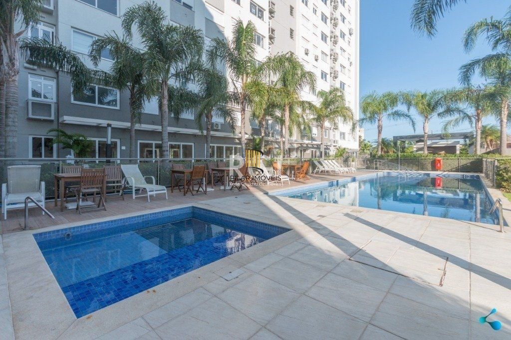 Apartamento para Venda - 60m², 2 dormitórios, sendo 1 suites, 1 vaga - Glória