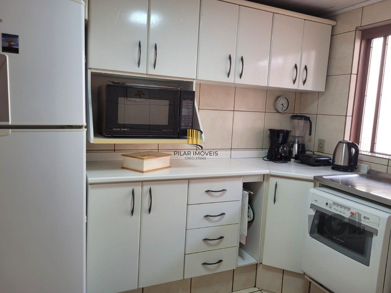 Casa para Venda - 181.5m², 4 dormitórios, 2 vagas - Partenon